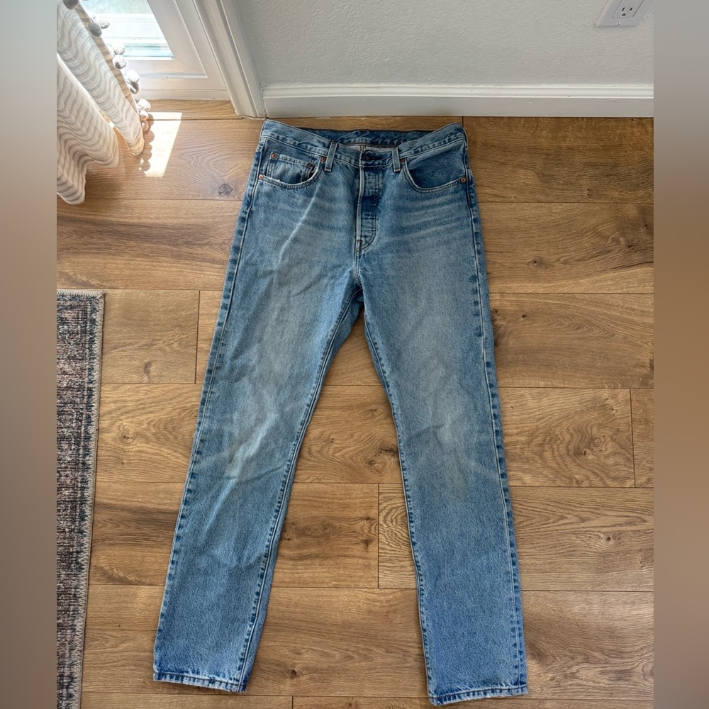 Classic Blue Women’s Levi 501 Jeans